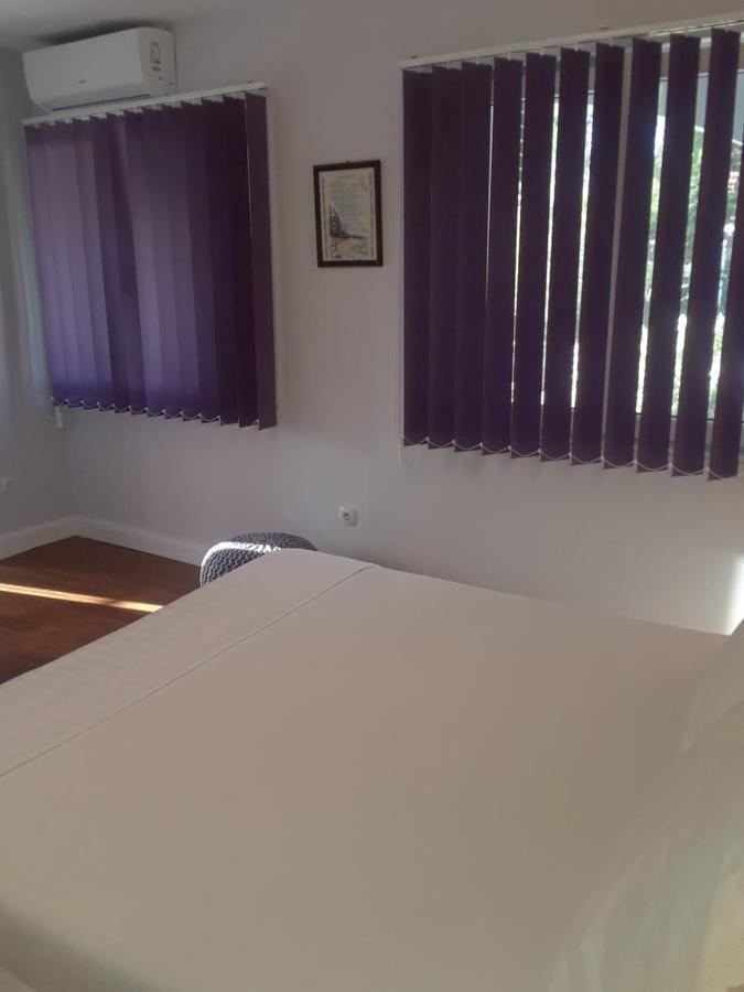 New Kosljun Apartment Short Walk To Beach المظهر الخارجي الصورة