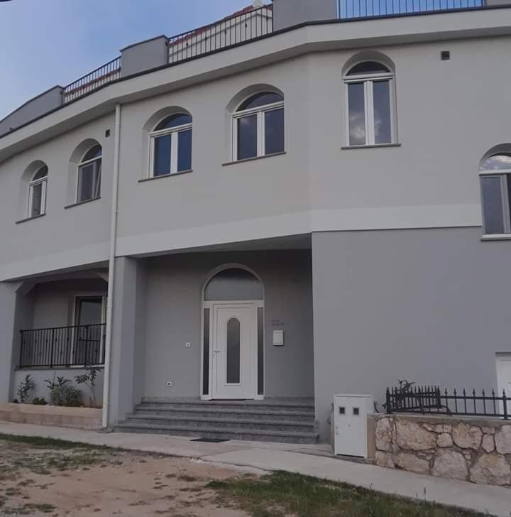 New Kosljun Apartment Short Walk To Beach المظهر الخارجي الصورة